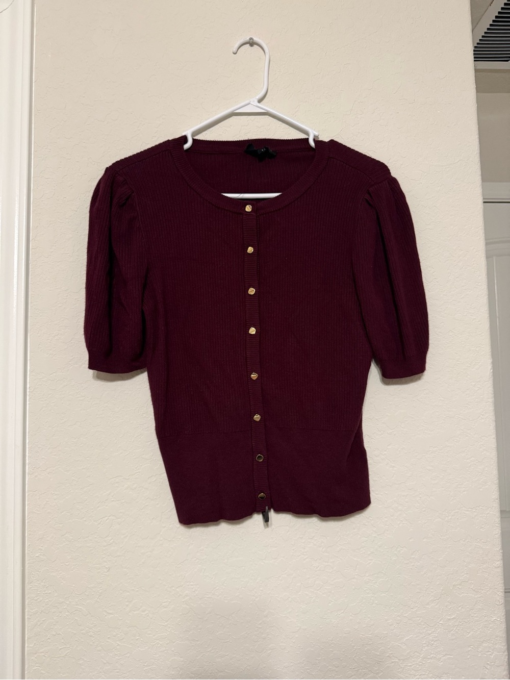Marled Ribbed Puff-Sleeve Cardigan - Burgundy